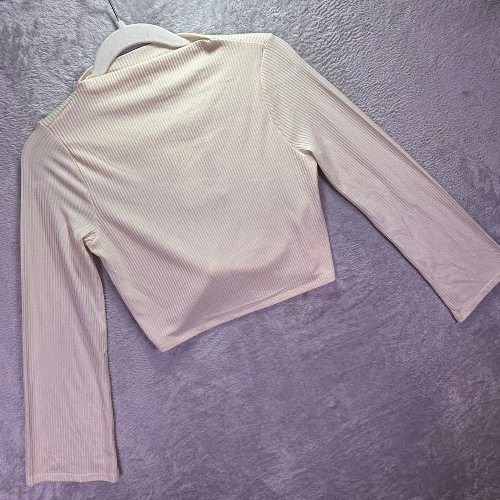 NWT Band of the Free Womens Top Sz XS Cream Ribbed Open‎ Tie Back Bell Sleeve